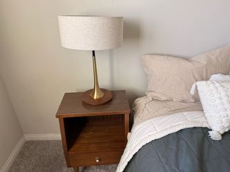 Mid Century Style Side Table (Night Stand) and Lamp