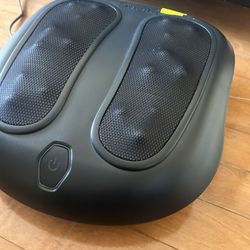 Nexteck Foot Massager with Heat 