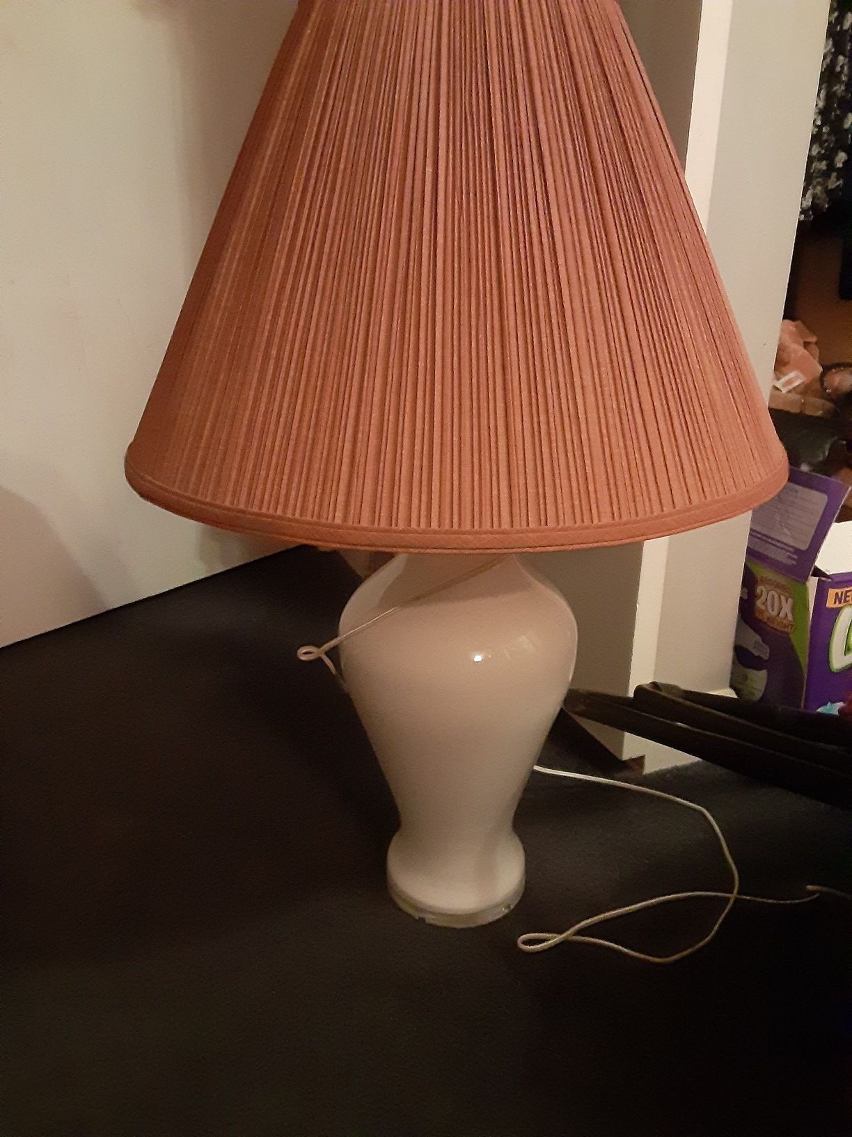 Somewhat large table lamp