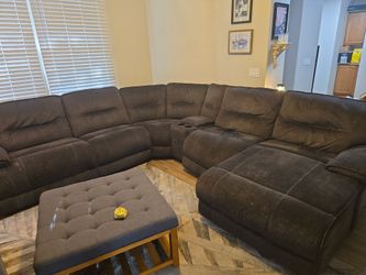 Sectional sofa