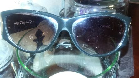 Christian Dior original sunglasses black color $70.00 o.b.o