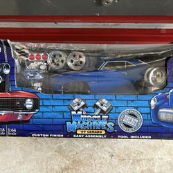 Muscle Machines Build It 1 18 Scale 69 Camaro 