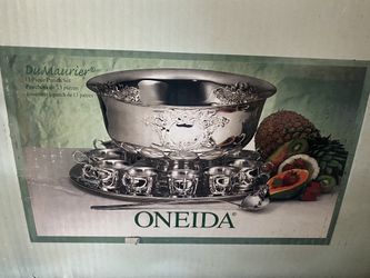 Oneida Fruit Salad Punch Cups Laddle Bowl