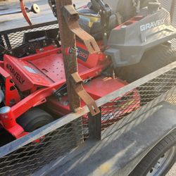 Excellent Condition Riding Mowers 