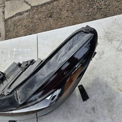 Ford  Escape Headlight Oem Driver Headlight 23 To 26