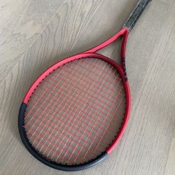 Brand New Wilson Clash 100 V2 Tennis Racket w/string ready to play
