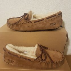 Ugg womens  Dakota  Chestnut size 6  .    7    .  9 