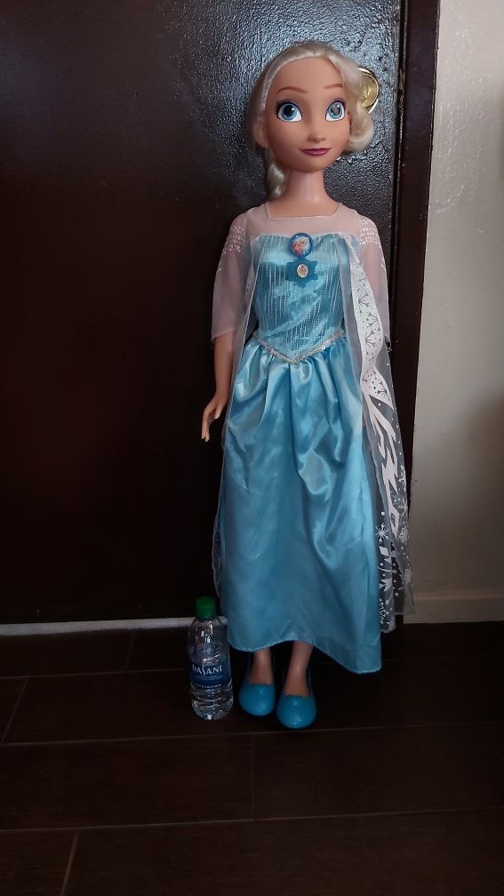 Big elsa doll