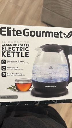 Elite Gourmet electric kettle