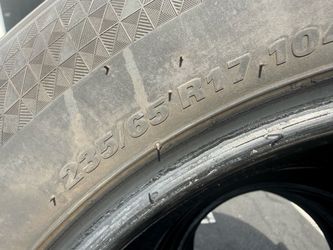 235/65/17 (4 Tires)