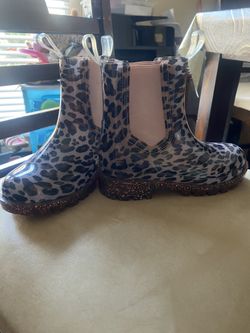 BOTAS PARA LA LLUVIA SIZE:13/1