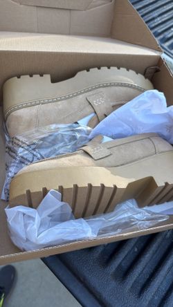 Women’s Tommie Sand Platform Loafers / Flats Size 8.5 – New in Box