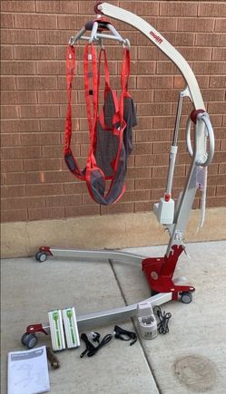 Mo  electric hoyer lift  travel lift