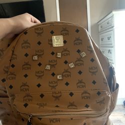McM Backpack