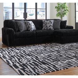 Brand New Ashley’s Corduroy Comfy Lined Sectional Set