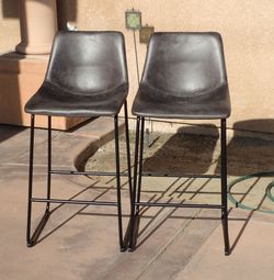 New - Wes Bar Height Stool (Grey) (Set of 2)