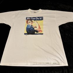 Mens XL Vintage Rosie The Riveter World War 2 We Can Do It Tshirt