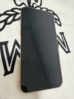 iPhone 13 PRO MAX - Good condition - FOR PARTS - READ DETAILS ***