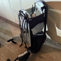 Thule Sapling Child Carrier - Black/Blue