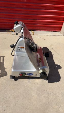 Globe deli slicer