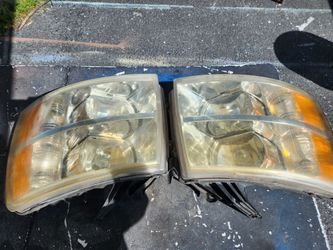 Chevrolet Silverado Headlights 2007 - 2014