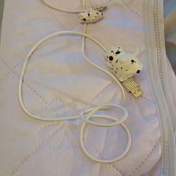 🩷 Phone Accessories - CORD NOT INCLUDED- Still Available 