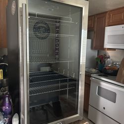 120 Can Mini Fridge