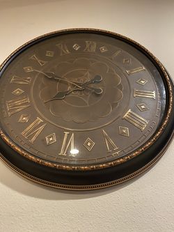 Classic Regal wall Clock 2 feet 6inches tall