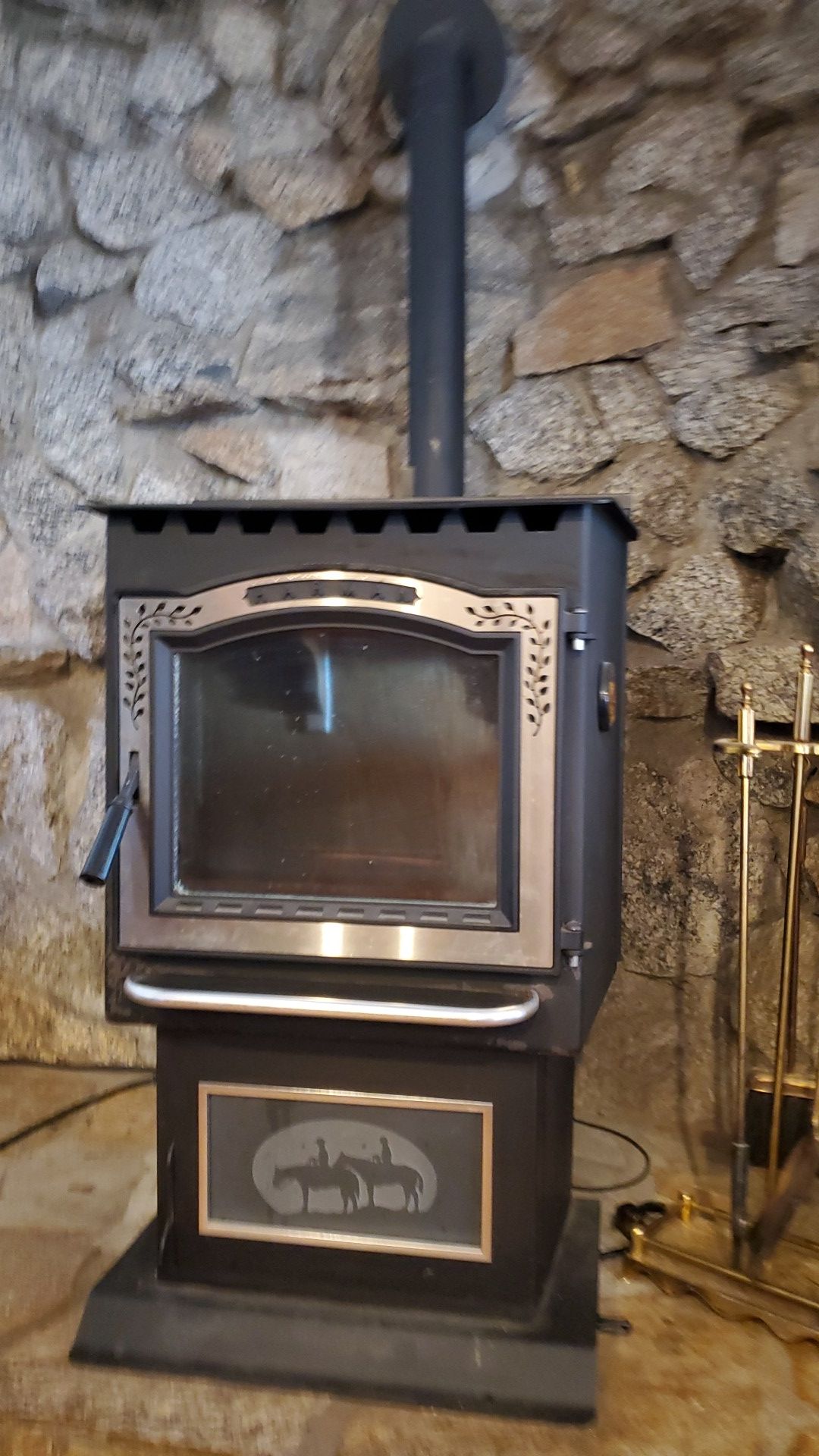 Harman Pellet Stove for Sale in Snohomish, WA OfferUp