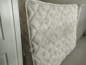 Floral Pattern Queen Mattress