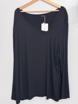 BloomChic Womens 4X 26 Black Asymmetrical Neck Long Sleeve Top Plus Size NWT