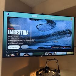 TV 55 4k Sony with Apple TV & stand