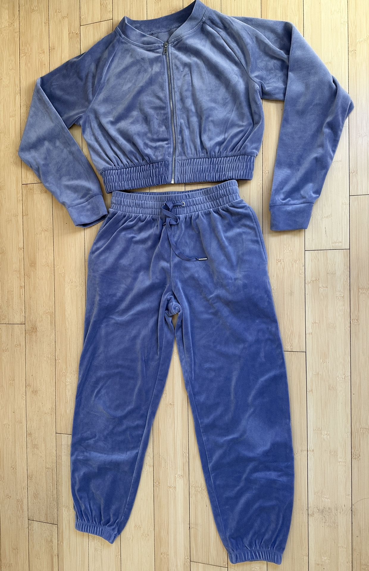 Women’s Sweatshirt Set