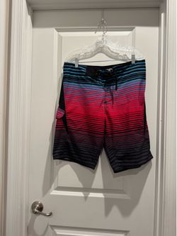 Salt Life Men's Gradient Stripe Board Shorts in Blue and Red size 32