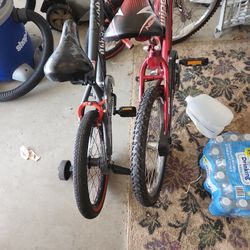 Dos Vicicletas De Benta