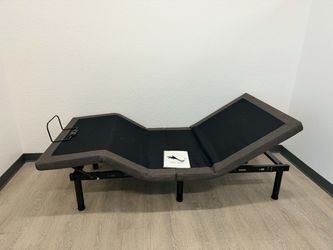 Twin adjustable base