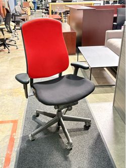 🪑 Herman Miller Celle Chair — Red & Black | Fully Upholstered