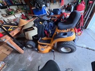 Club Cadet Riding Mower