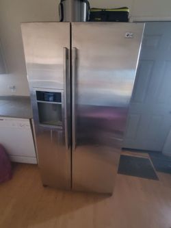 LG refrigerator  200