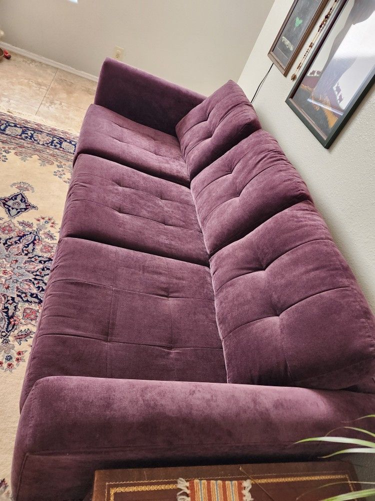 Jonathan Louis Sofa