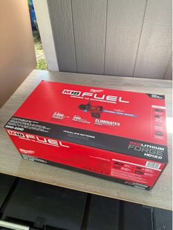 Milwaukee M18 FUEL 18V Lithium-Ion Brushless Cordless 1 in. Impact Wrench with D-Handle Kit