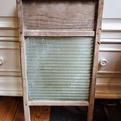 Vintage Washboard With Real Glass