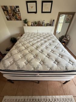 Queen Mattress, Boxsprings, & Frame
