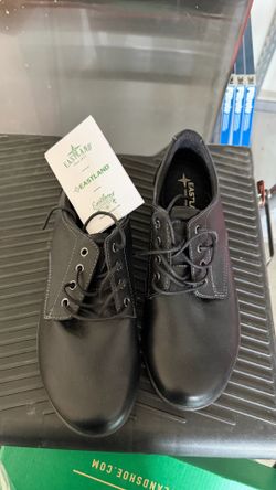 Brand new tennis shoes size 10 women’s