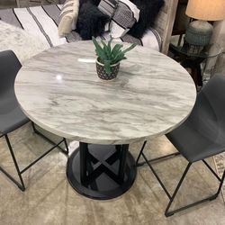 Centiar Black/White Counter Height Set (Dining table and Chairs