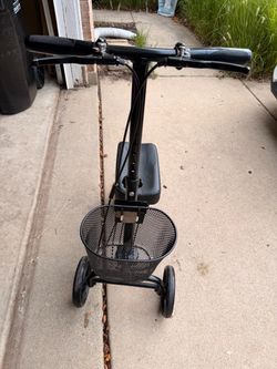 Knee Scooter with Basket