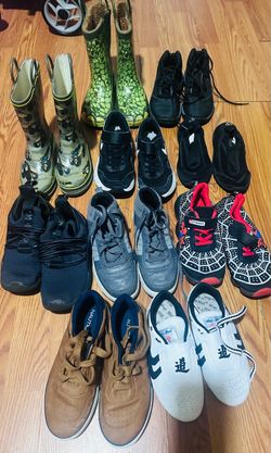 Toddlers shoes size 1