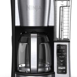 Ninja 12 Cups Programmable Brewer. 