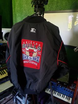 1993 Original Starter Chicago Bulls Championship Jacket
Size XL