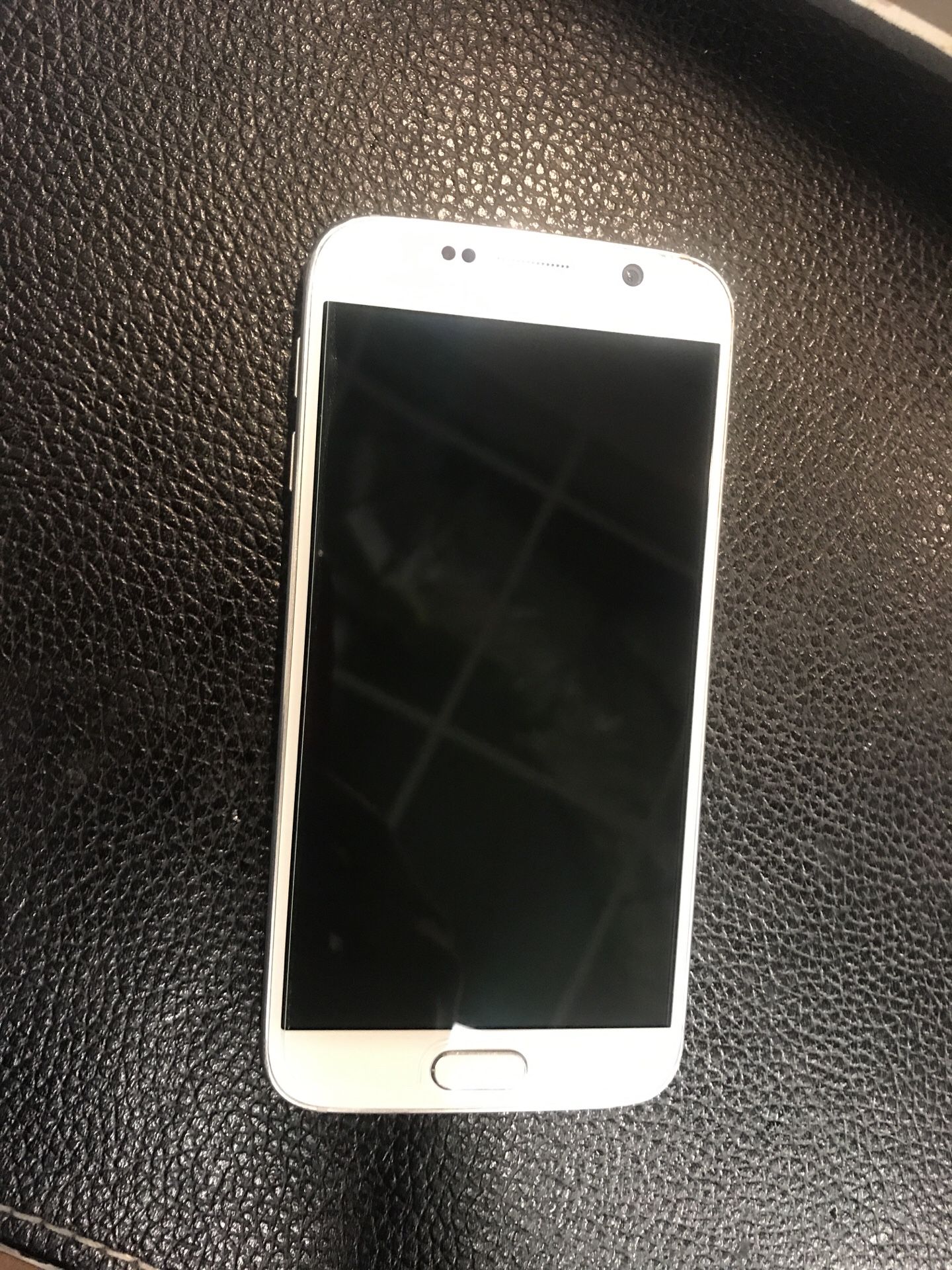 Samsung Galaxy s6 32gb White (unlocked for any carrier)